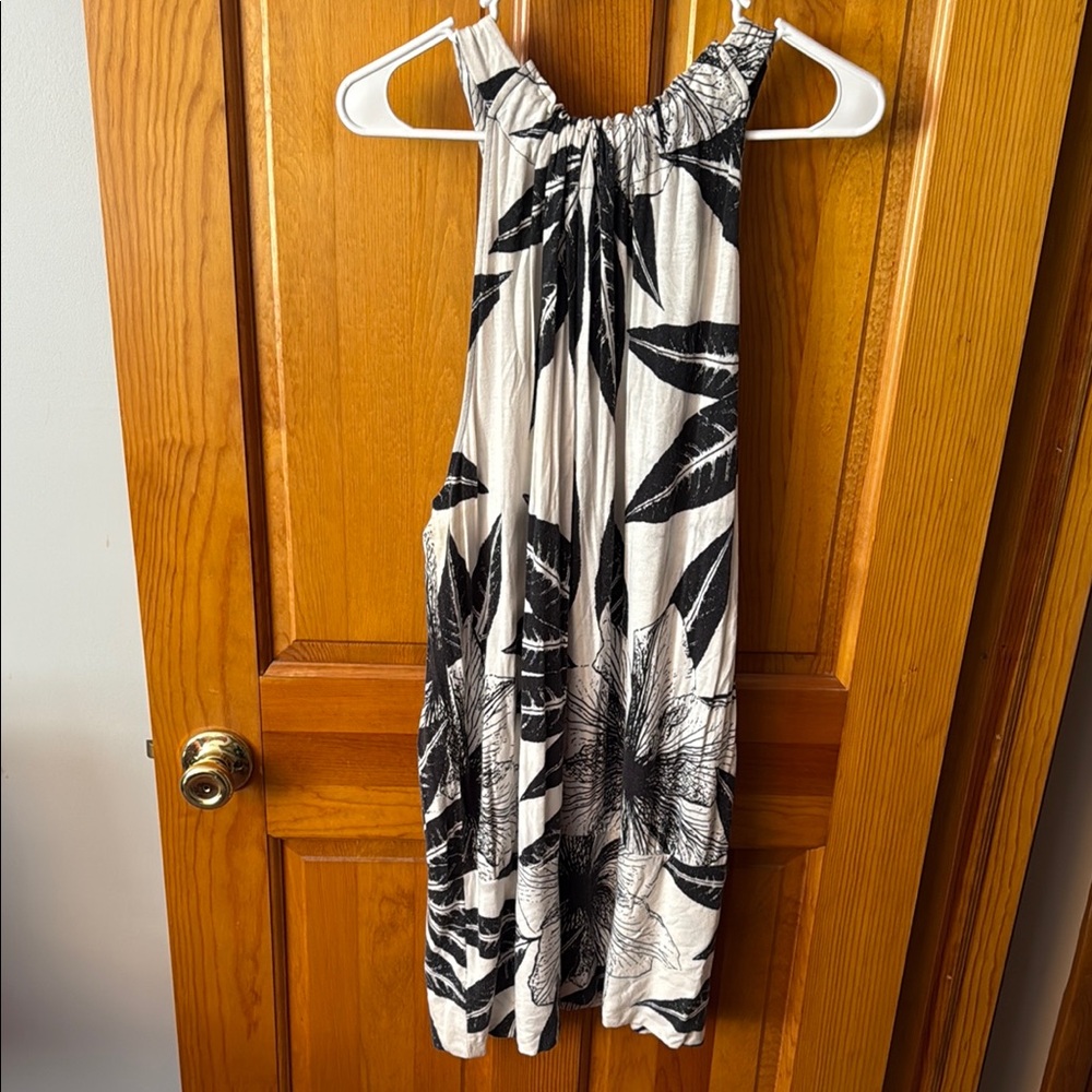 #22 - Express Black and White Mini Sundress - Picture 6 of 6